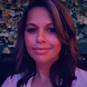 Meet your Posher, Selina